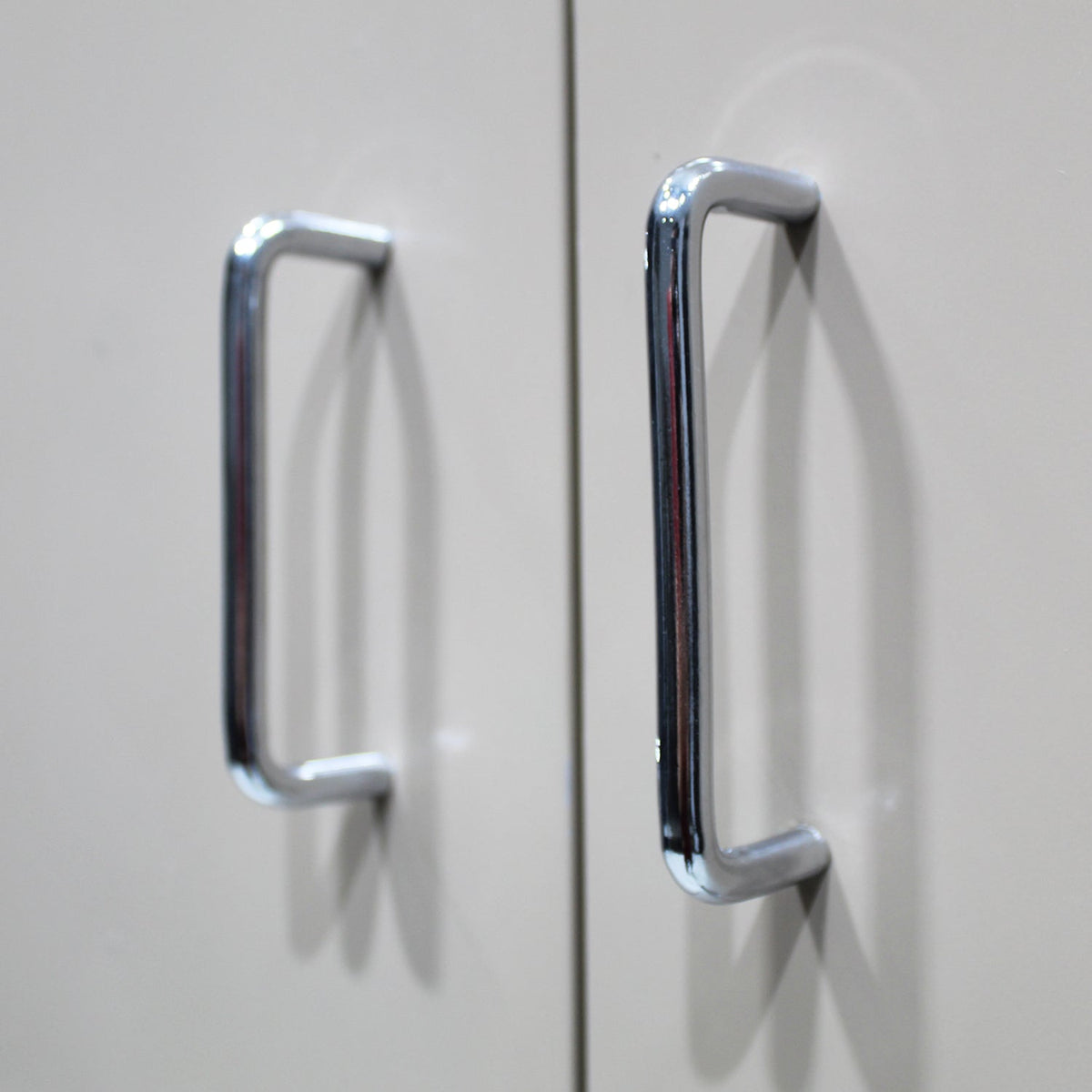 Gabinete Universal Metalico Arena