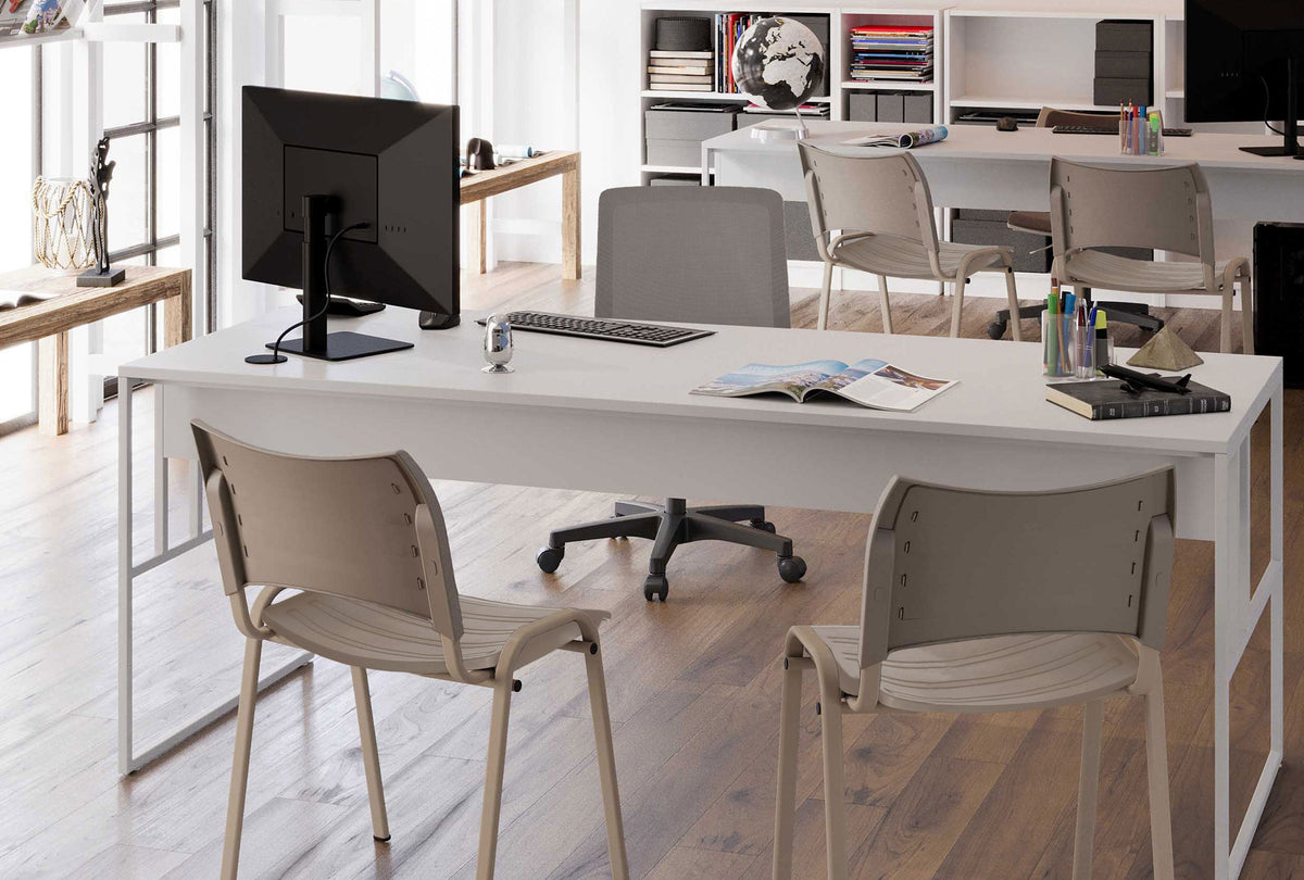 Innova silla visitante