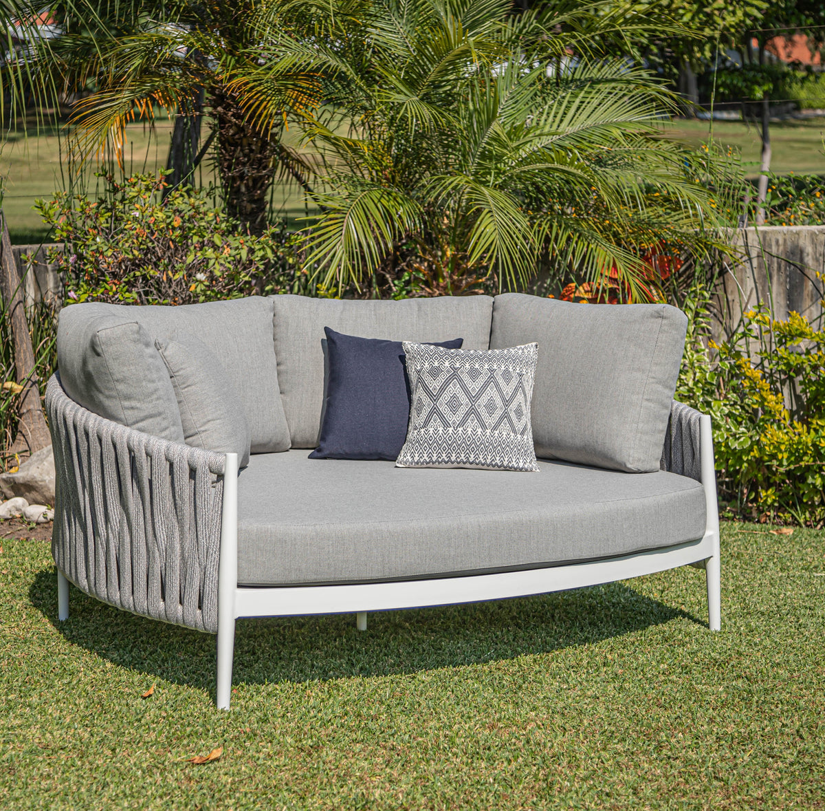 Baikal daybed