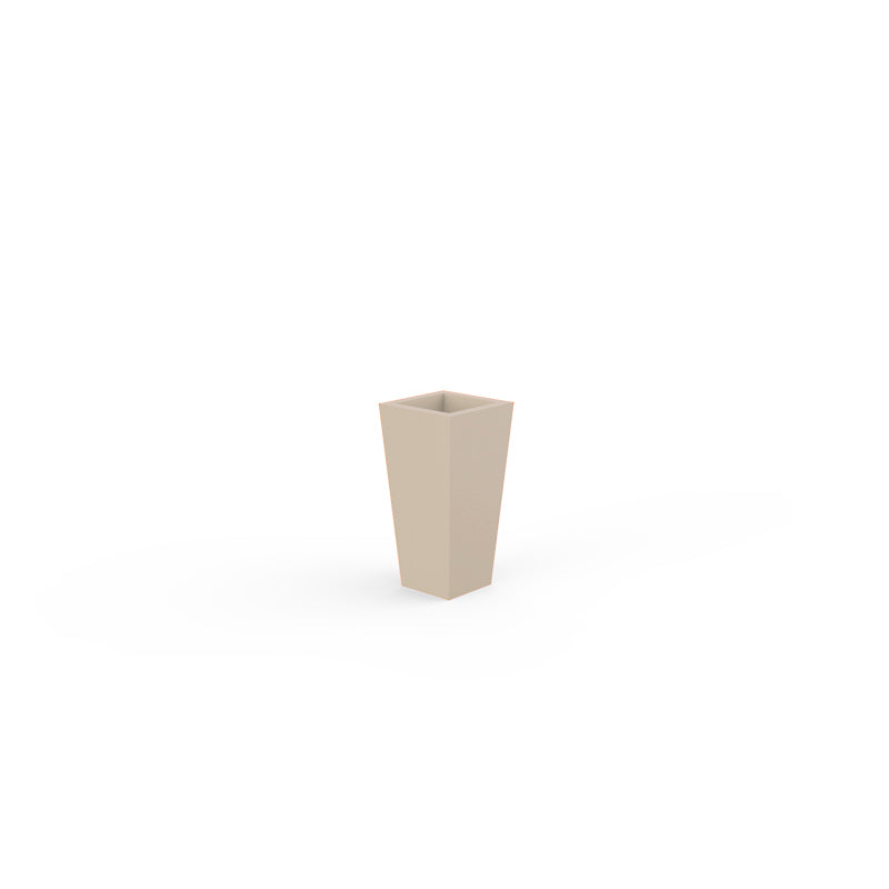 Maceta cono cuadrado VONDOM
