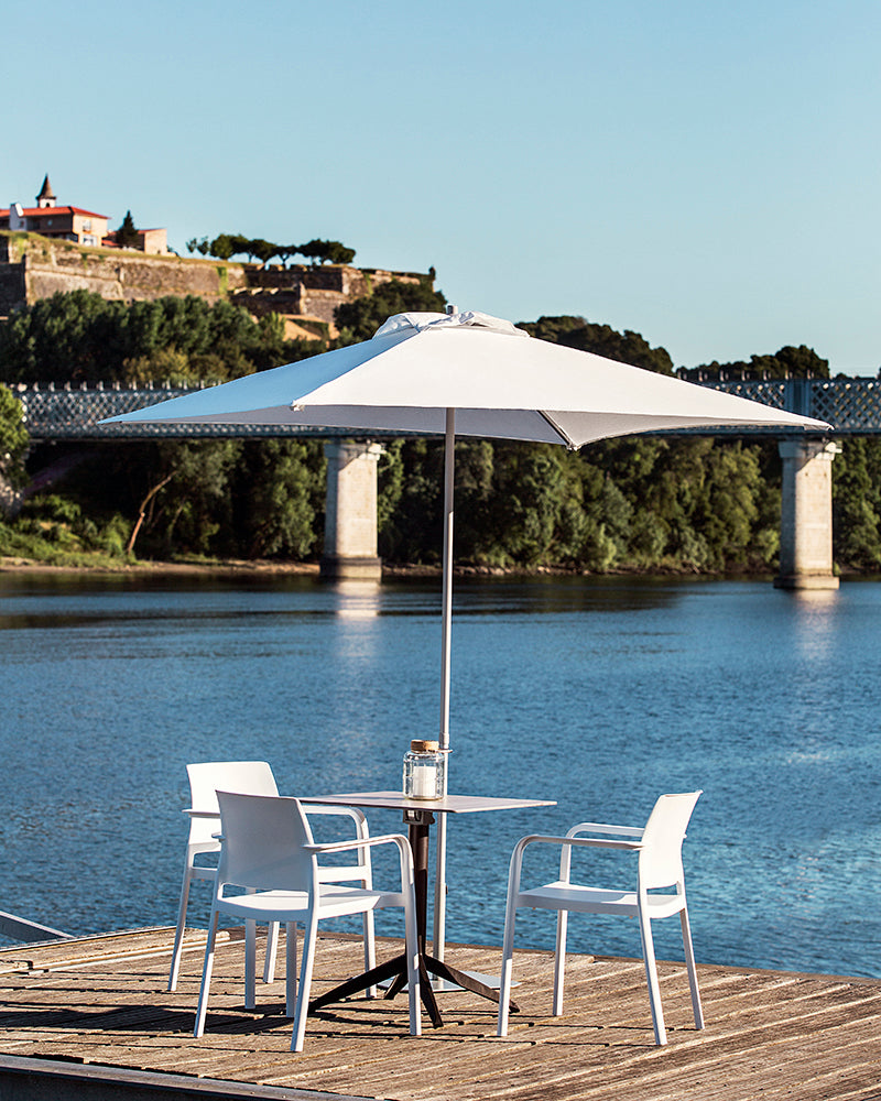 Dock – silla con brazos