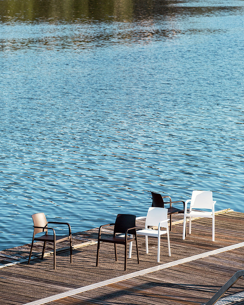 Dock – silla con brazos