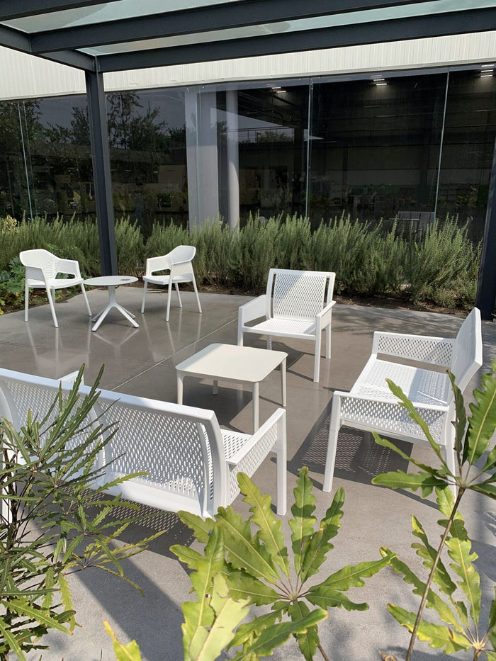 Proyecto de área común en planta industrial – Grupo Decos